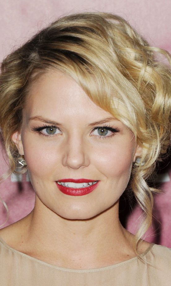 Jennifer Morrison With A Side-Swept Updo Hairstyle At The Golden Globe Awards, 2011