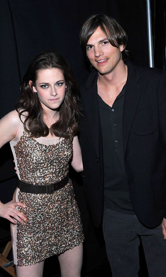 Kristen Stewart And Ashton Kutcher Backstage At The People's Choice Awards 2011