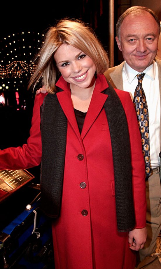 Billie Piper Switches On The Regent Street Christmas Lights, November 2000