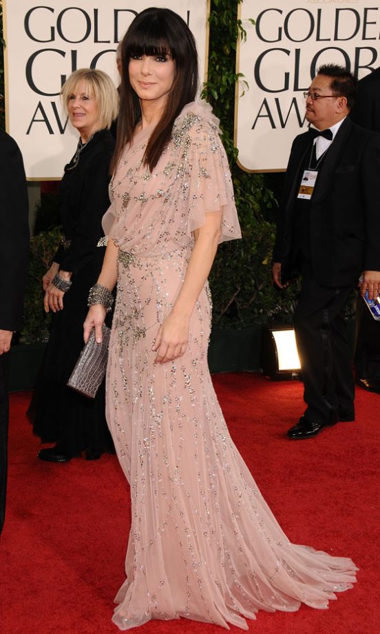 Sandra Bullock Looked Chic In A Jenny Packham Dress At The Golden Globe Awards, 2011