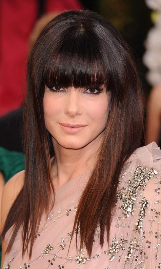 Sandra Bullock With A Hot New Fringed Hairstyle At The Golden Globe Awards, 2011