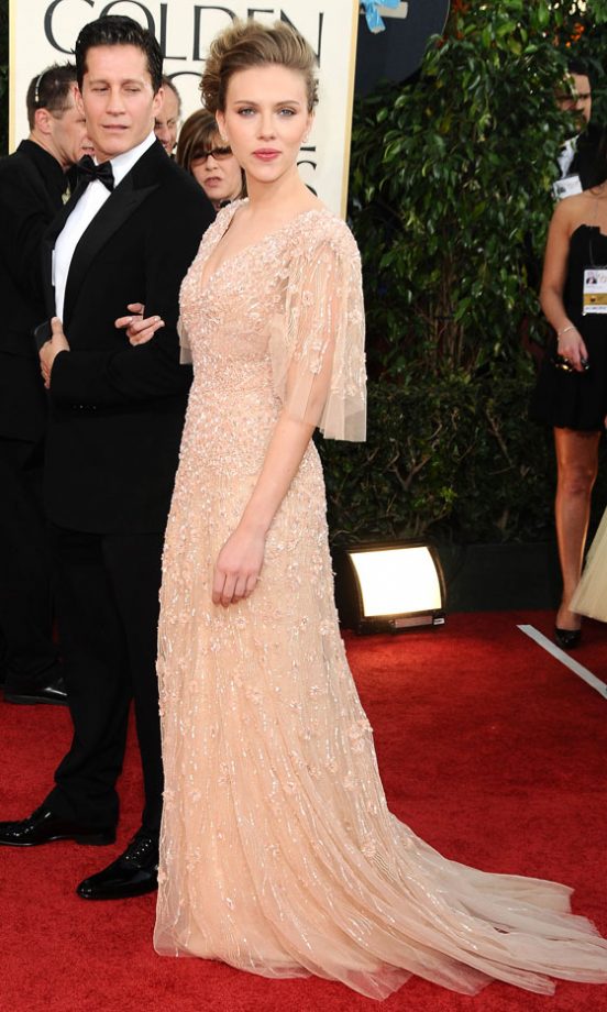Scarlett Johansson Wearing A Dress By Elie Saab And Vintage Van Cleef & Arpels Jewellery At The Golden Globe Awards, 2011