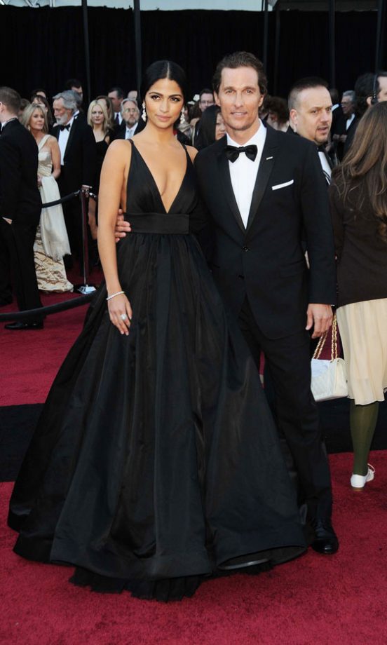 Camila Alves And Matthew McConaughey At The Oscars 2011
