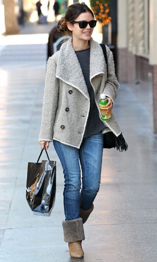 Rachel Bilson Wraps Up In Style, While Out And About In LA, 2011