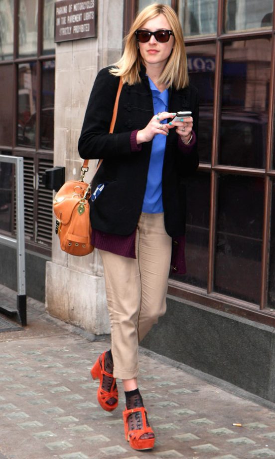Fearne Cotton Gave Us A Lesson In Transitional Dressing Wearing Colour-Pop Summer Wedges With Tights And A Blazer, 2011