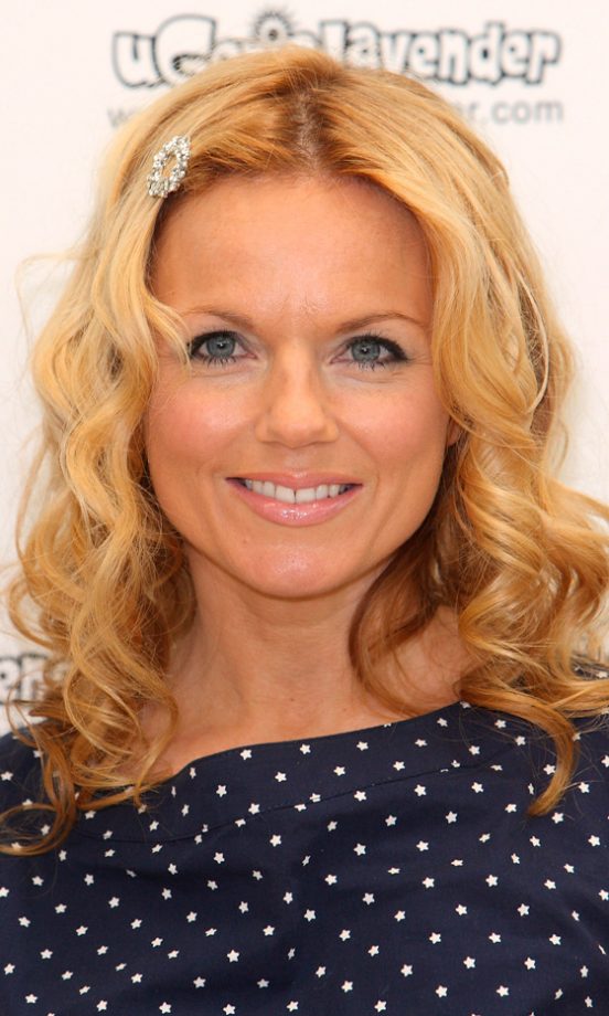 Geri Halliwell Wearing A Circular Bejeweled Hair Accessory At The Signing Of Her Book Ugenia Lavender, May 2008