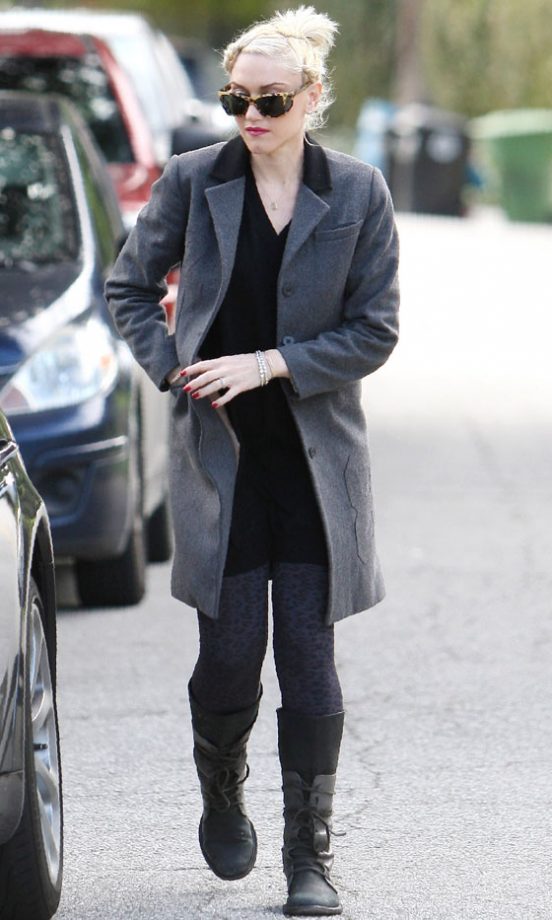 Gwen Stefani Doesn't Fail To Disappoint In Yet Another Off-Duty Look, 2011