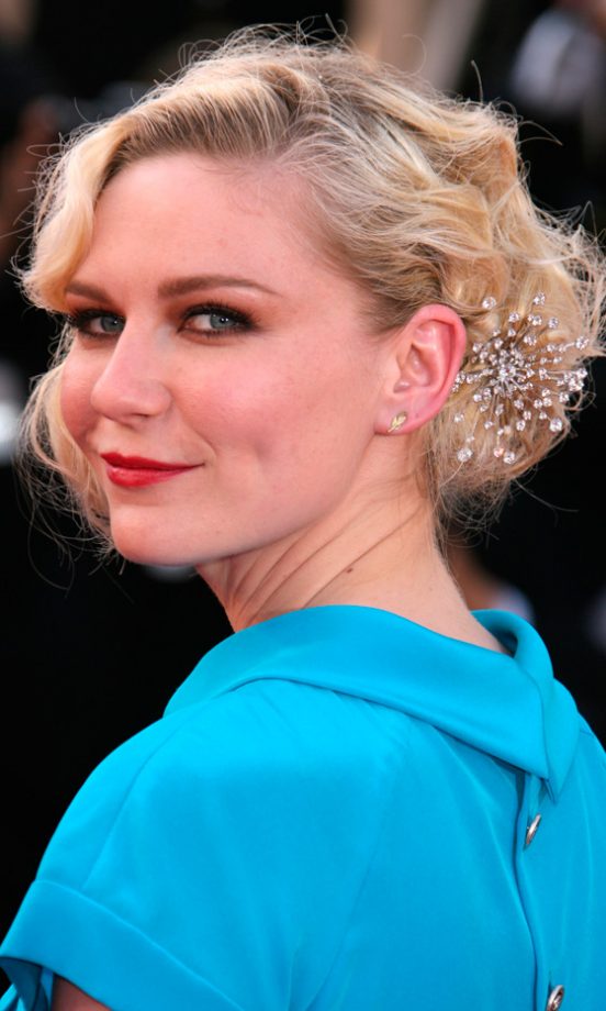 Kirsten Dunst Wearing A Bejeweled Hair Accessory At The 63rd Cannes Film Festival, May 2010