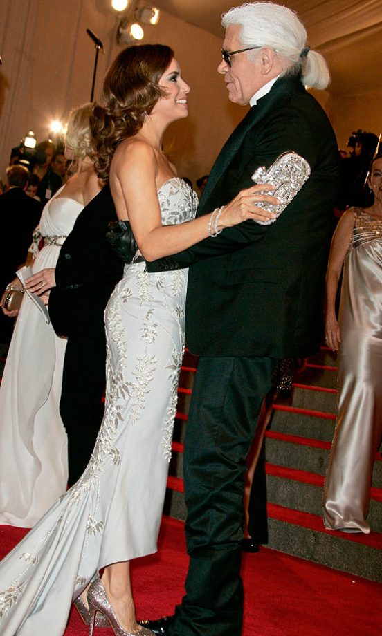 Eva Longoria Parker And Karl Lagerfeld Dancing At The Costume Institute Gala Benefit, American Woman: Fashioning a National Identity In NewYork, 2010