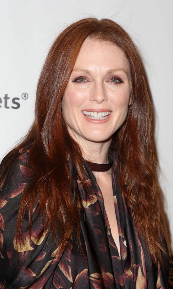 Julianne Moore's Auburn Hair Is The Perfect Complement To Her Pale Complexion, 2010