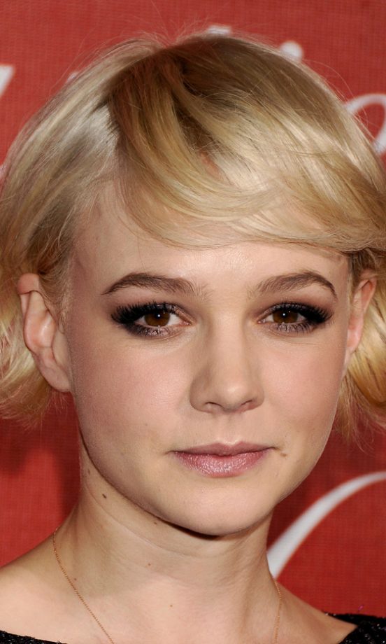 Carey Mulligan's Dramatic Eye Make-Up Is The Perfect Complement To Her Pixie Crop Hairstyle, 2011