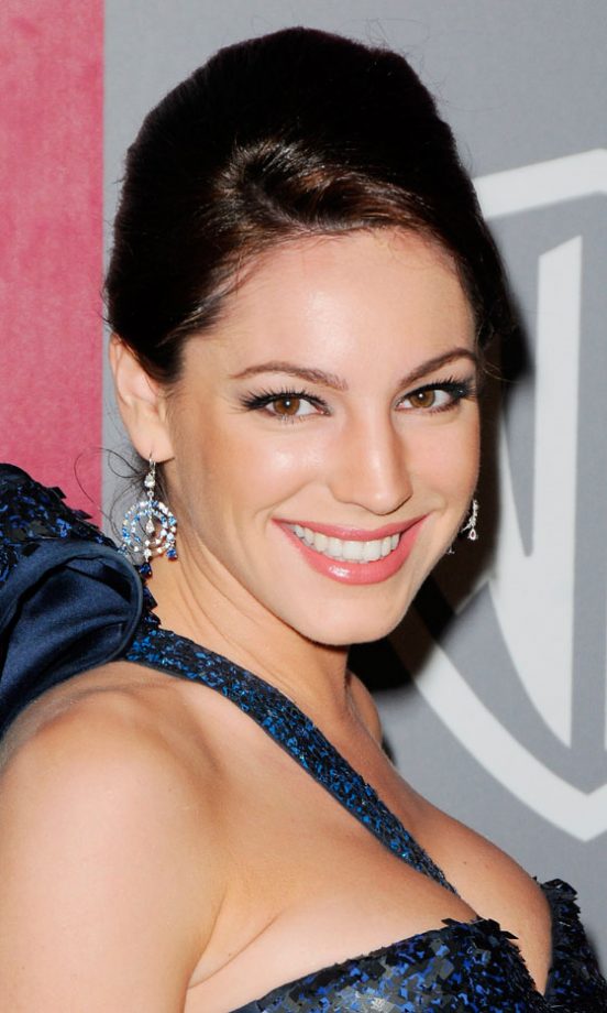 Kelly Brook Keeps Her Make-Up Tame With A Pink Lip To Let Her Dramatic Dress Take The Limelight, 2011