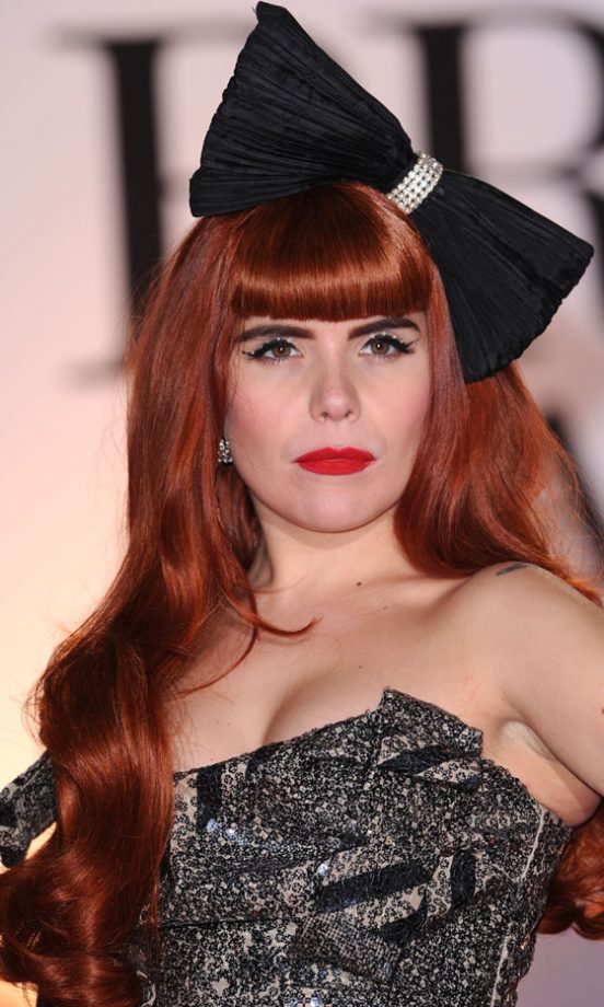 Paloma Faith Accessorises With A Giant Hair Bow, February 2011