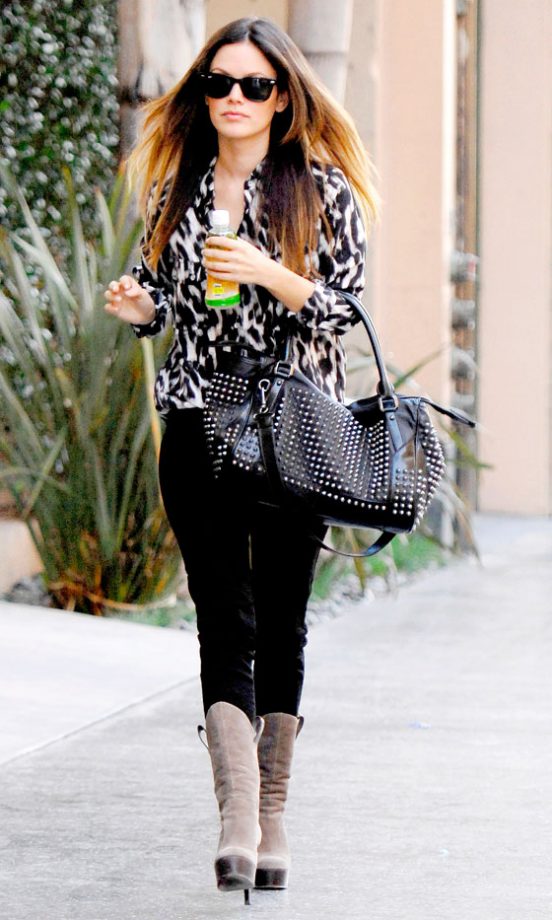 Rachel Bilson Does Perfect Off-Duty Style, 2011