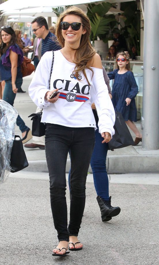 Audrina Patridge Opts For Jeans And A Jumper For A Casual Off Duty Look, 2011