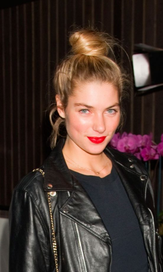 Jessica Hart's Super-High Topknot Hairstyle Is A Perfect Example Of Effortless Glamour, 2011
