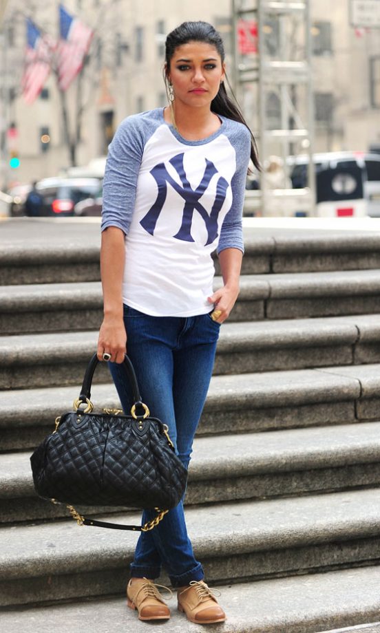 Jessica Szohr Dresses Down In A Baseball T-Shirt And Brogues For A Day Out In New York, 2011