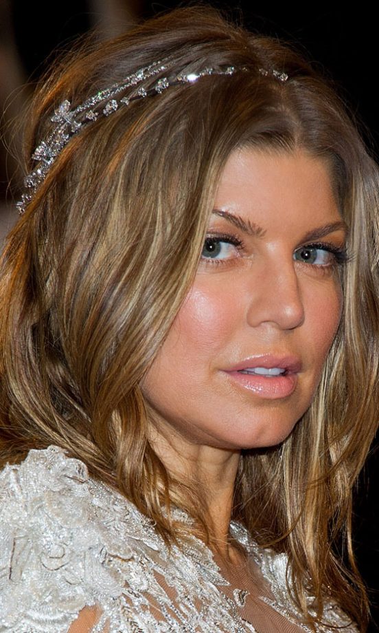 Fergie's Pretty Hairband Is The Perfect Accessory For A Relaxed Hairstyle, 2011
