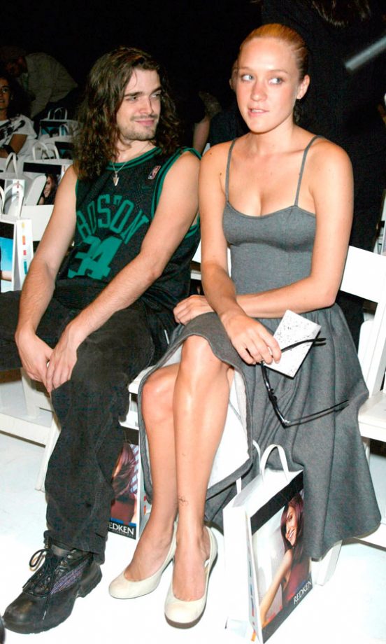 Chloë Sevigny Wears A Relaxed Jersey Maxi Dress With Boyfriend Matt Mcauley At New York Fashion Week, September 2003