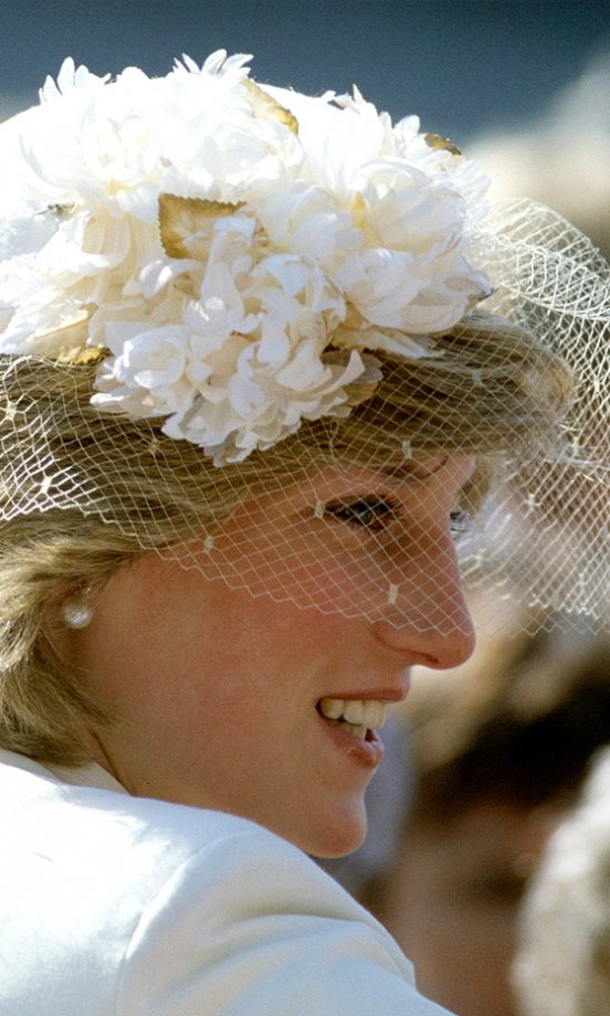 Princess Diana's Veiled Fascinator Was The Perfect Mix Of Chic And Girly In 1983