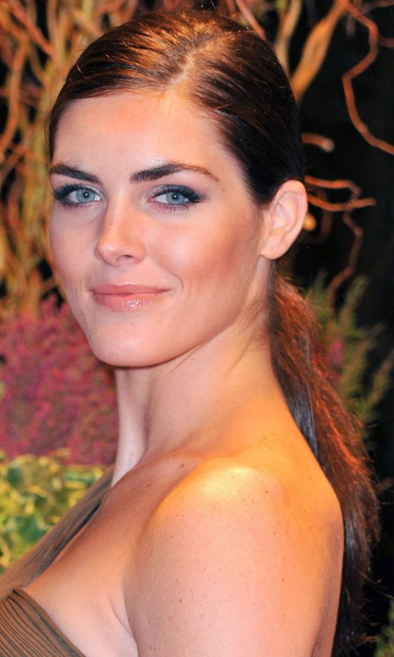 Side Part Your Ponytail And Keep It Super-Smooth For A High-Glam Hairstyle Like Hilary Rhoda, 2011