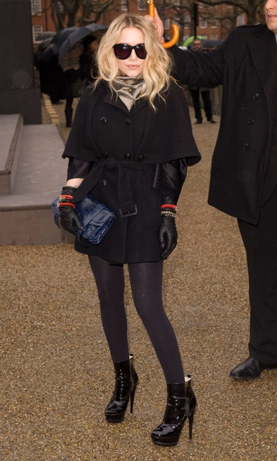 We Love Mary-Kate Olsen's Super Glam Biker Look At The Burberry AW10 Fashion Show At London Fashion Week, February 2010