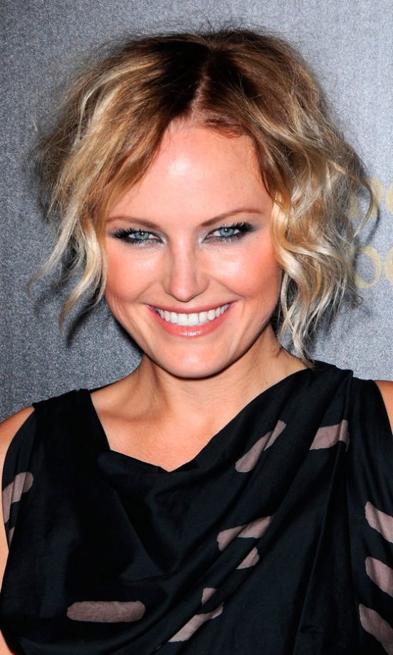 Malin Akerman's Keeps Her Cute Updo Relaxed With Some Loose Beachy Waves To Frame Her Face, 2011