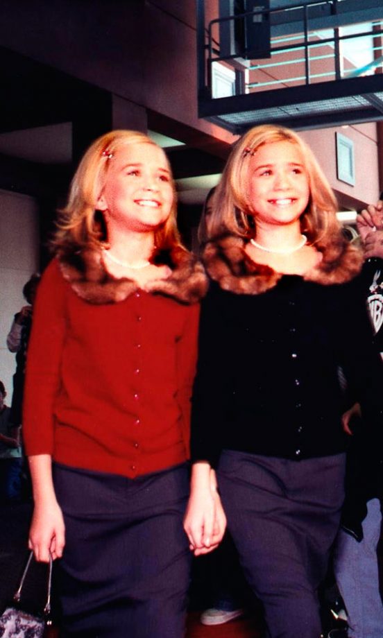 Mary-Kate Olsen And Ashley Olsen Got Used To The Spotlight At A Young Age, 1998