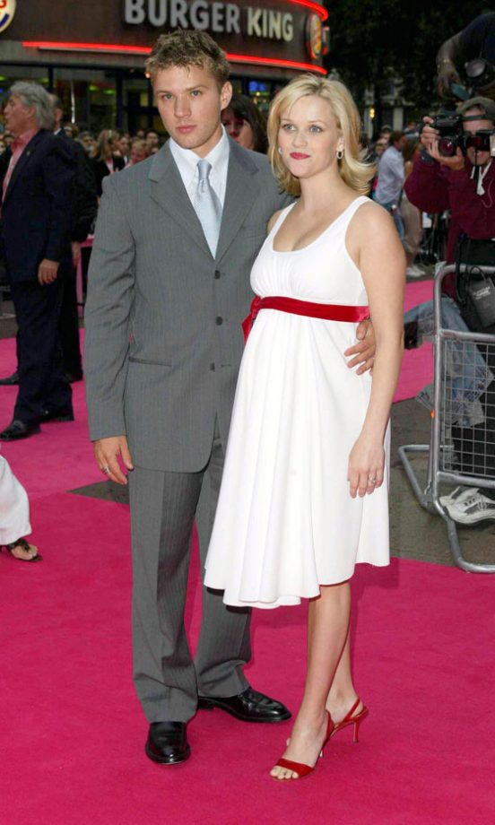 Reese Witherspoon Rocked The Red Carpet In Yummy Mummy Style At Legally Blonde 2's London Premiere, June 2003