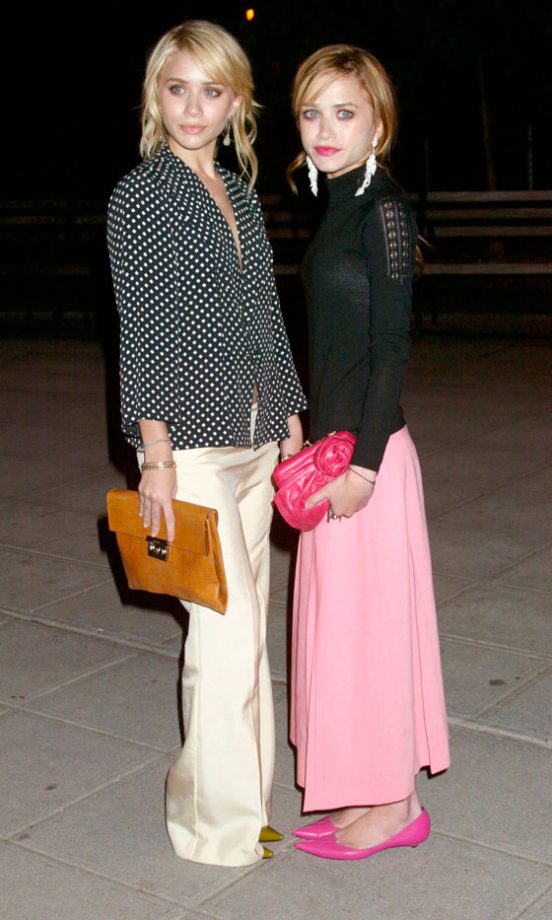Blossoming Style Icons Ashley Olsen And Mary-Kate Olsen At A Vanity Fair Party In New York, May 2004