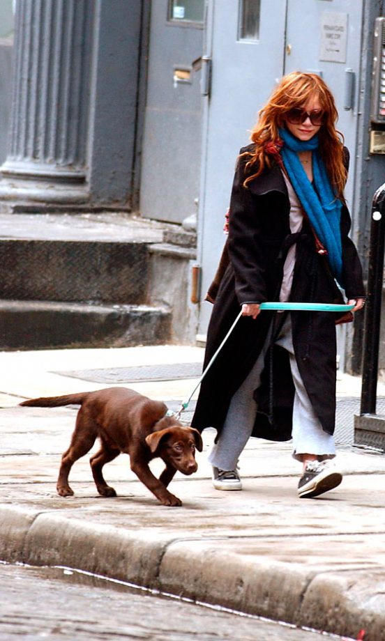 Mary-Kate Olsen Attempts To Go Incognito While Walking Her Dog In New York, 2005