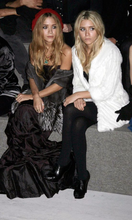 Front Row Regulars Mary-Kate Olsen And Ashley Olsen At Dior's SS07 Show, 2006