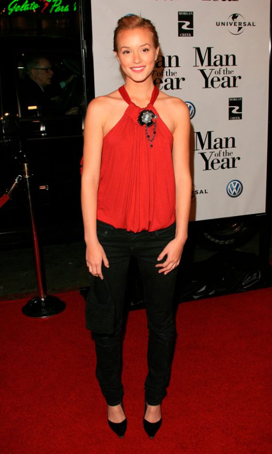A Fresh Faced Leighton Meester At The Film Premiere Of 'Man Of The Year', October 2006