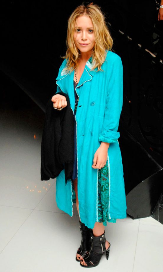 Mary-Kate Olsen Went For Super Brights At The Mondrian South Beach Hotel Sneak Preview, December 2008