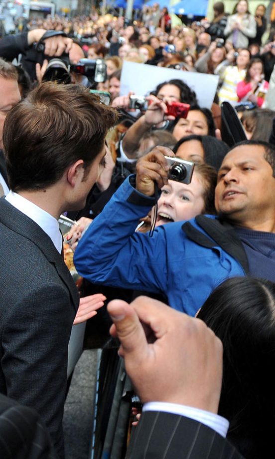 Robert Pattinson Causes A Frenzy At The New York Film Premiere Of Water For Elephants, 2011