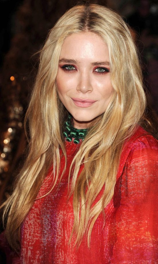 Mary-Kate Olsen Turned Heads At The Met Ball 2011 With A Effortlessly Glam Wavy Hairstyle