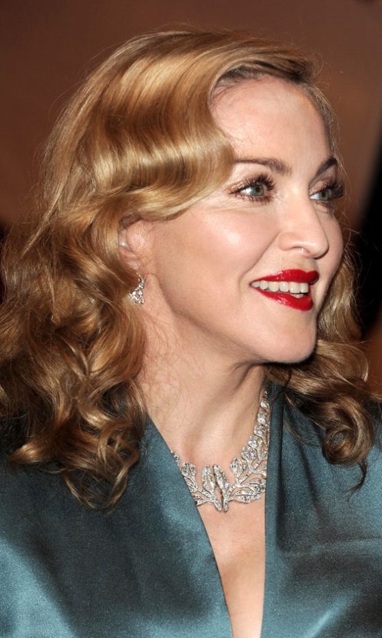Madonna Rocked Old School Glamour At The Met Ball 2011 With Loose Curls And Red Lipstick