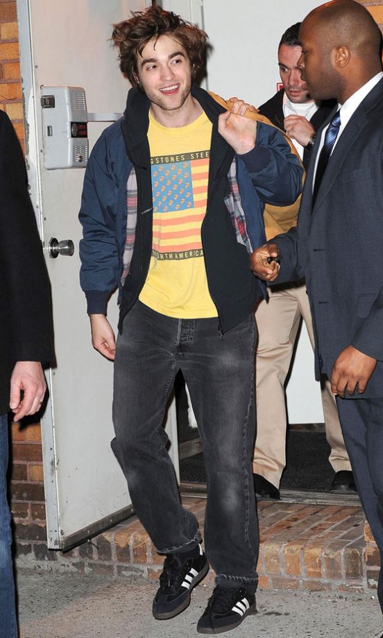 Robert Pattinson Arrives At The Daily Show With Jon Stewart In New York - We Hope He Brought A Change Of Clothes, March 2010