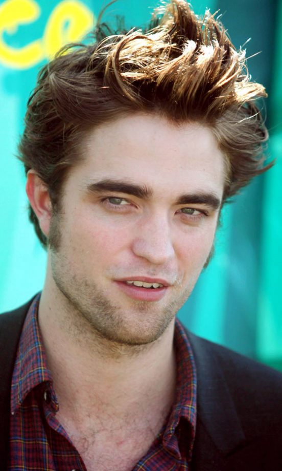 Vampires Have Never Looked So Good: Robert Pattinson At The Teen Choice Awards, 2009