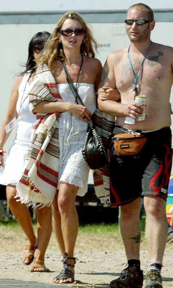 Kate Moss In A White Summer Dress And Gladiator Sandals For A Classic Festival Look At Glastonbury Festival, 2003