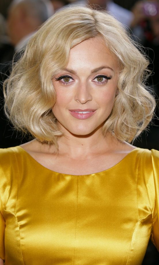 We Love Fearne Cotton’s Blonde Vintage Waved Hairstyle, 2011