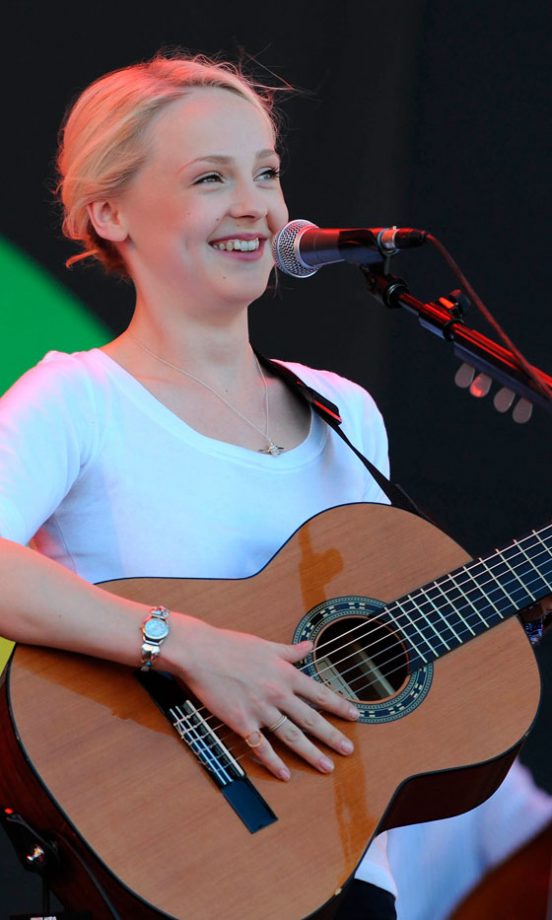 Laura Marling At Glastonbury Festival 2011