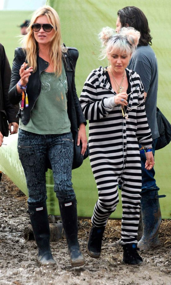 Kate Moss And Jaime Winstone At Glastonbury Festival 2011