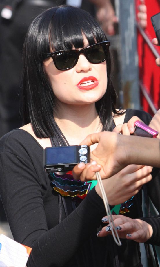 Jessie J Rocks Her Signature Sleek Bob Hairstyle In London, 2011