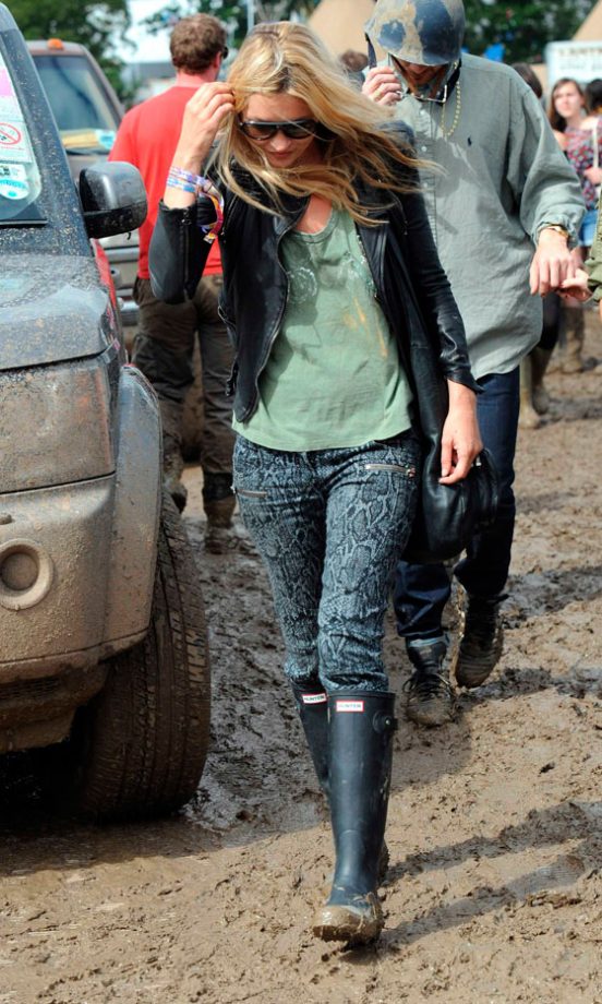 Kate Moss Gives A Lesson On Festival Fashion At Glastonbury Festival 2011