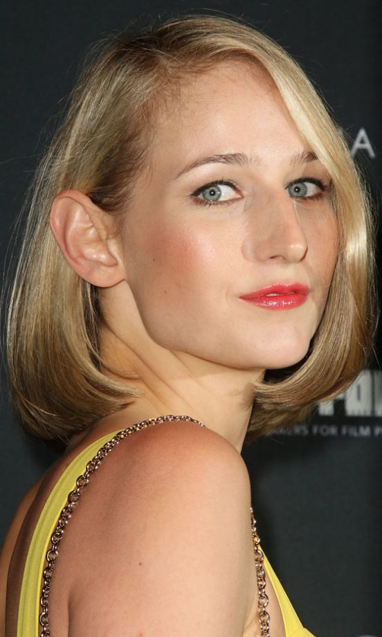 Leelee Sobieski's Blonde Bob Is Nothing Short Of Hair Perfection, 2011