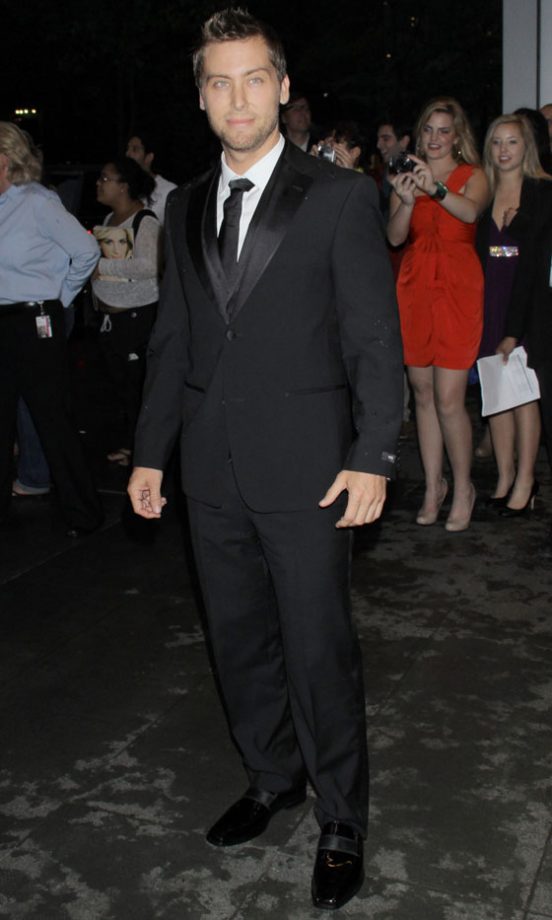 Lance Bass At The AmFAR New York Inspiration Gala 2011