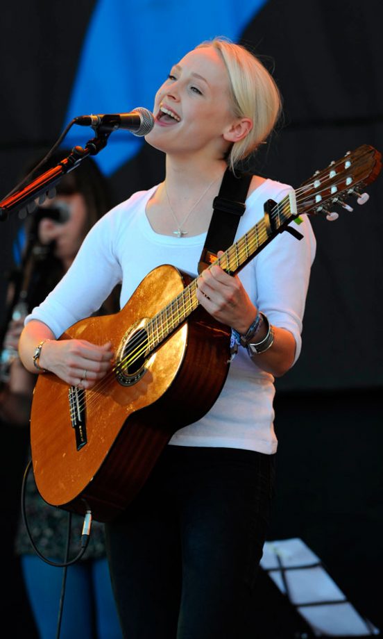 Laura Marling At Glastonbury Festival 2011