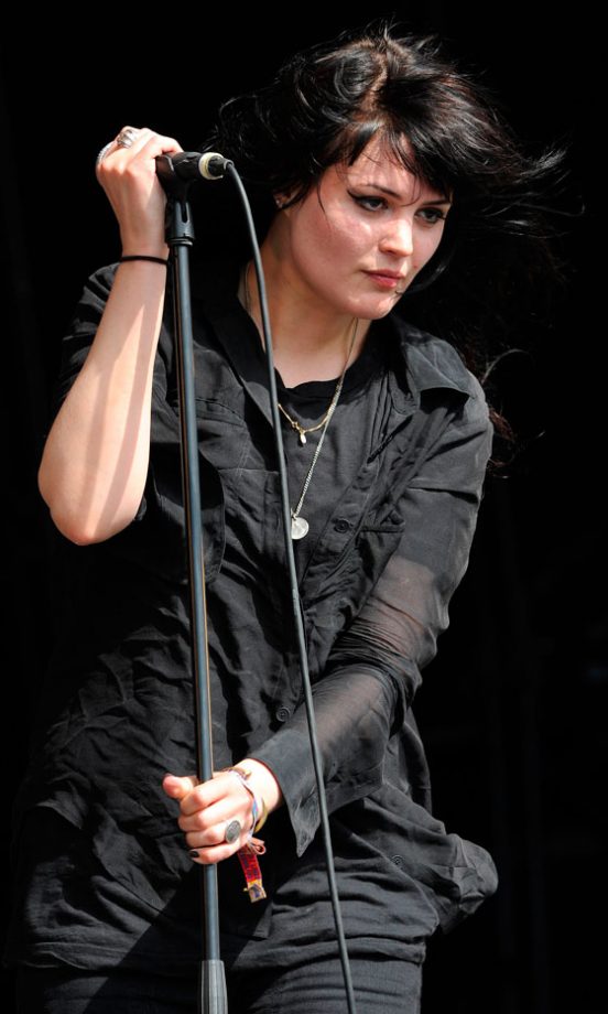 Alison Mosshart Of The Kills At Glastonbury Festival 2011