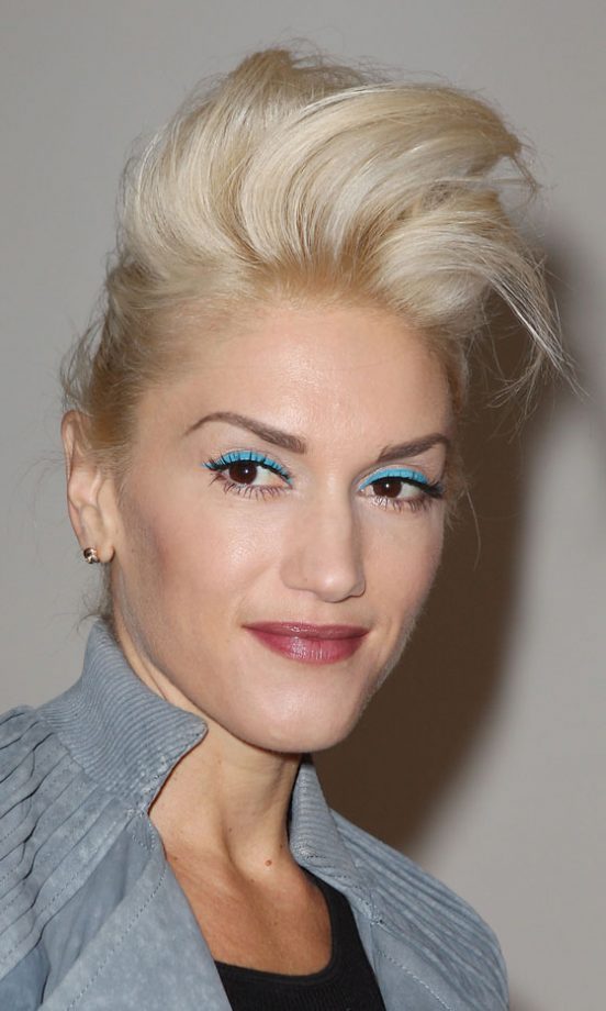 Gwen Stefani Rocks Her Trademark Quiff Hairstyle In Platinum Blonde, 2009